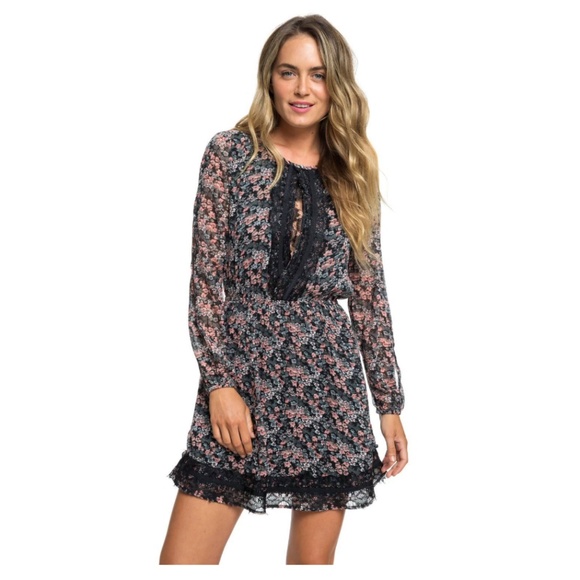 ROXY JUNIORS Side of Motion Dress Floral sz S - Picture 1 of 12